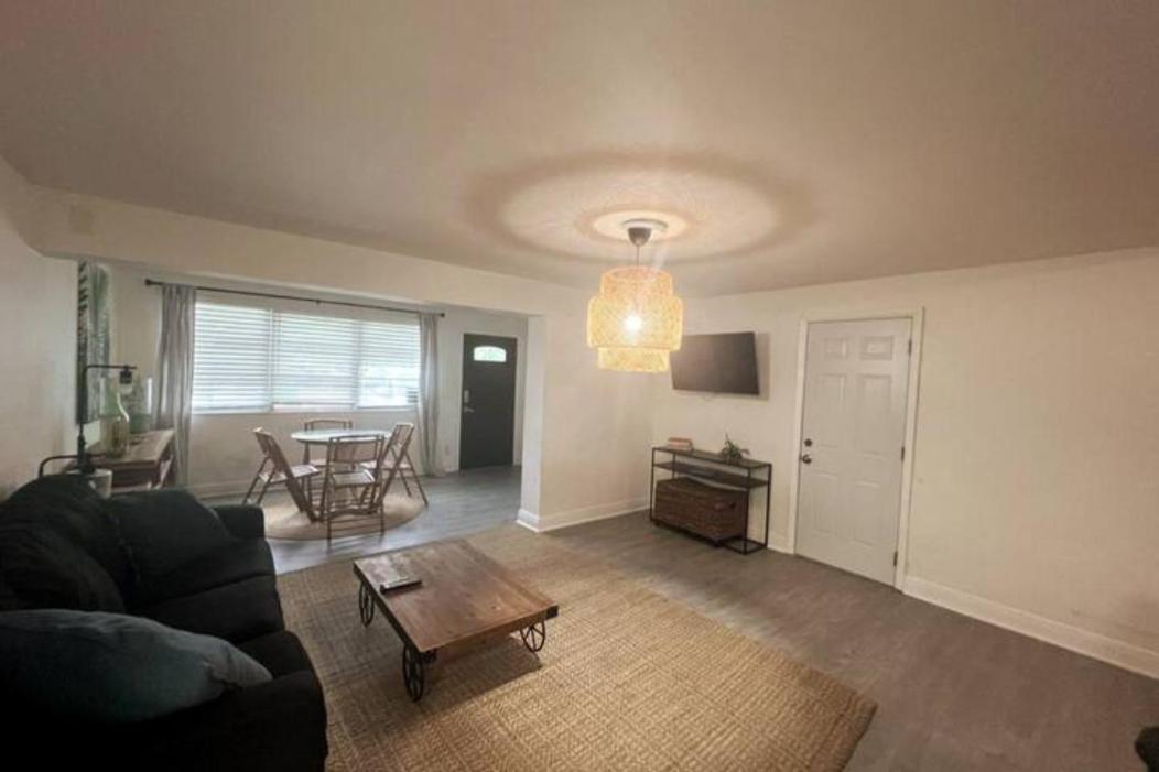 Designed Private Suites In Miami Rum bild