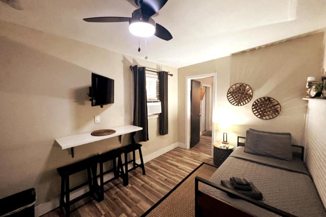 Designed Private Suites In Miami Rum bild