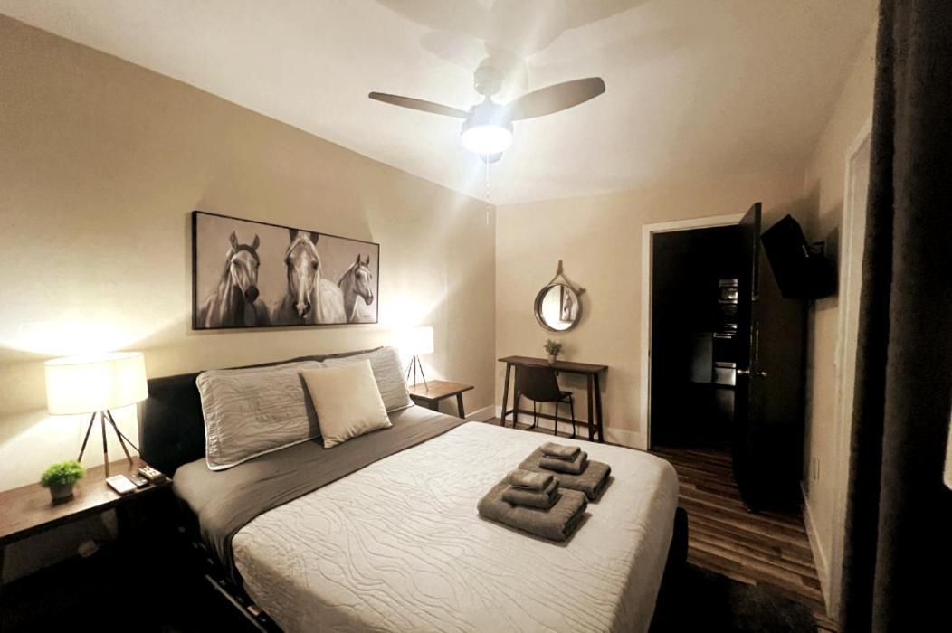 Designed Private Suites In Miami Rum bild